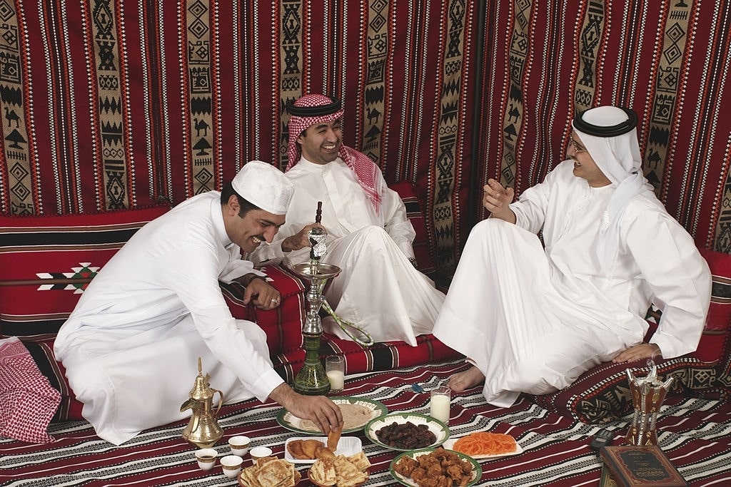 آداب و رسوم سرو قهوه عربی