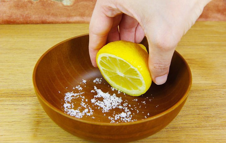 ضدعفونی با لیمو و نمک